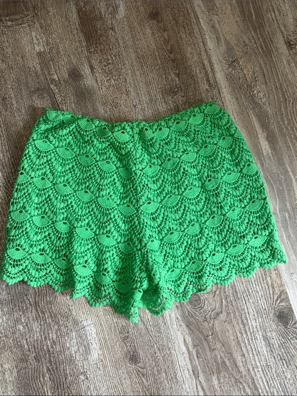 Gianni Bini Bright Green Crochet High-Waist Shorts - Picture 6 of 6
